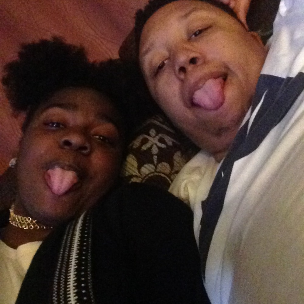 Meet your Posher, Dellyn